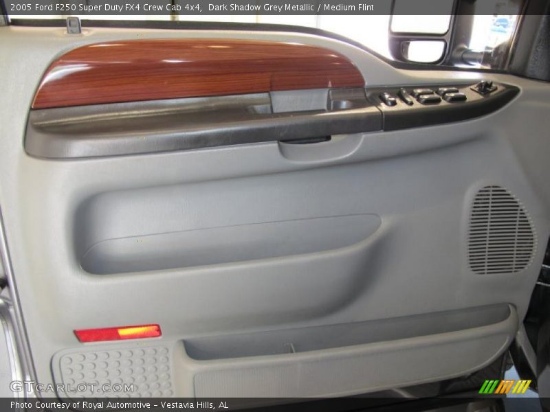 Dark Shadow Grey Metallic / Medium Flint 2005 Ford F250 Super Duty FX4 Crew Cab 4x4