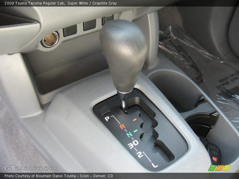 Super White / Graphite Gray 2009 Toyota Tacoma Regular Cab