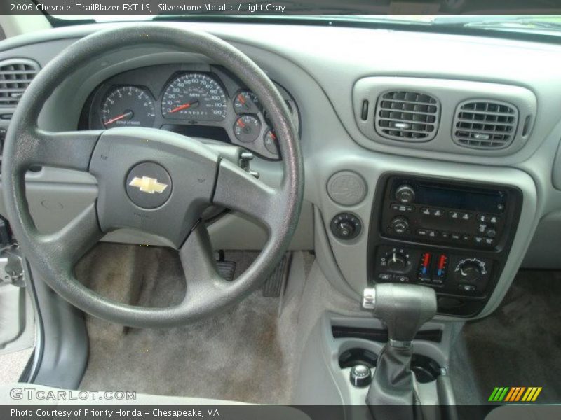 Silverstone Metallic / Light Gray 2006 Chevrolet TrailBlazer EXT LS