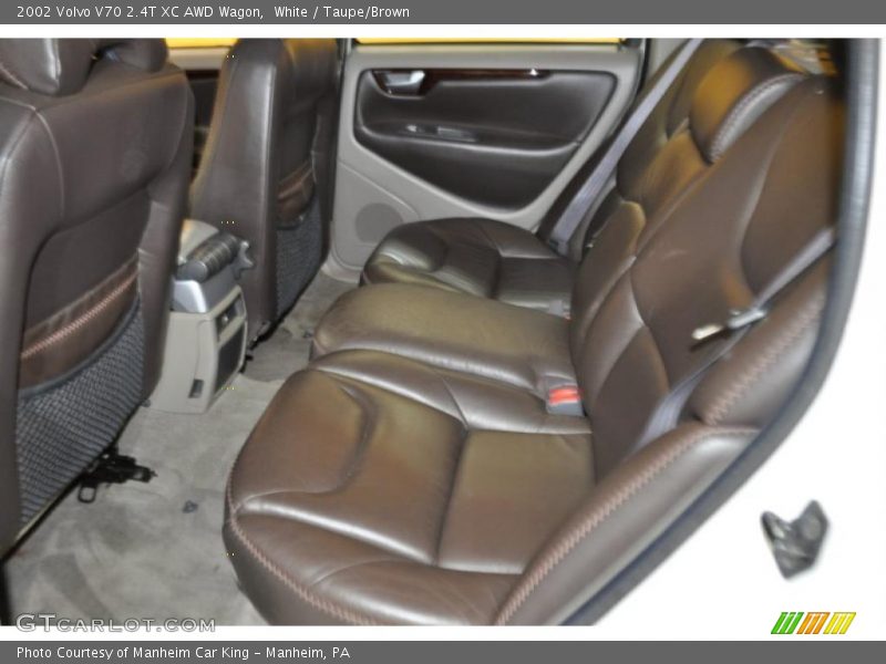 White / Taupe/Brown 2002 Volvo V70 2.4T XC AWD Wagon
