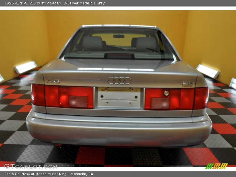 Alusilver Metallic / Grey 1996 Audi A6 2.8 quattro Sedan