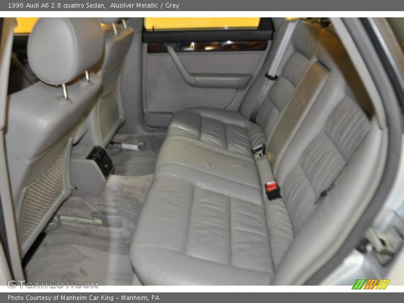 Alusilver Metallic / Grey 1996 Audi A6 2.8 quattro Sedan