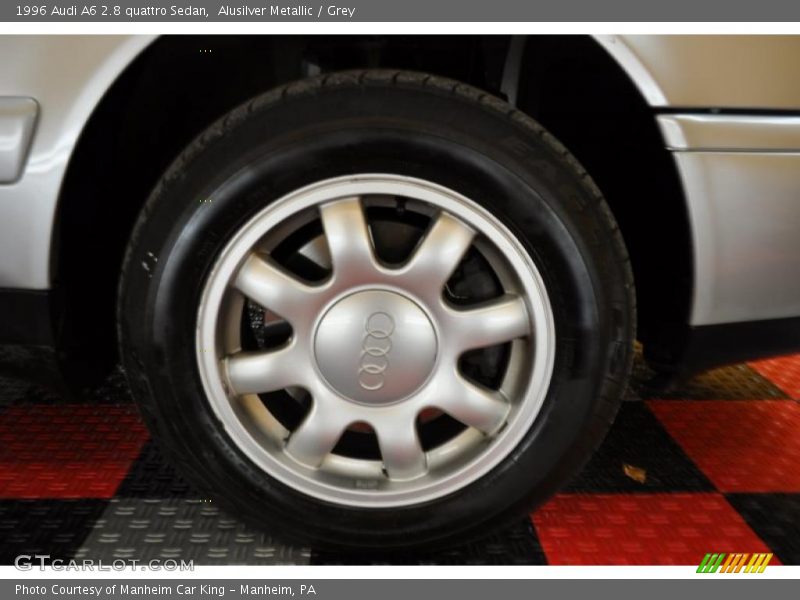 Alusilver Metallic / Grey 1996 Audi A6 2.8 quattro Sedan