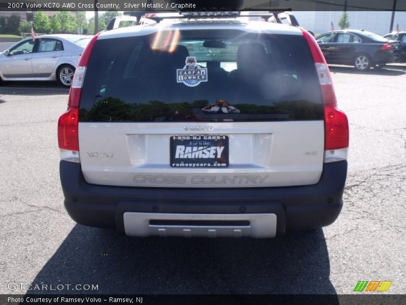 Silver Metallic / Graphite 2007 Volvo XC70 AWD Cross Country