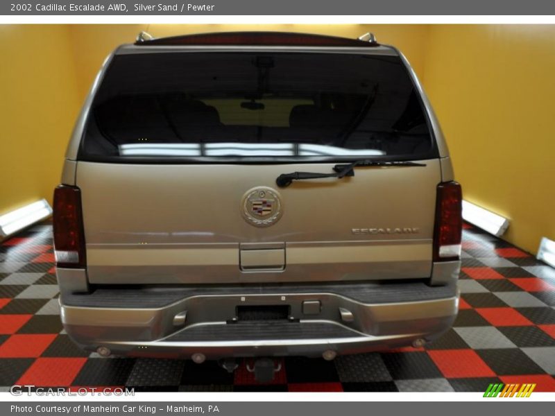 Silver Sand / Pewter 2002 Cadillac Escalade AWD