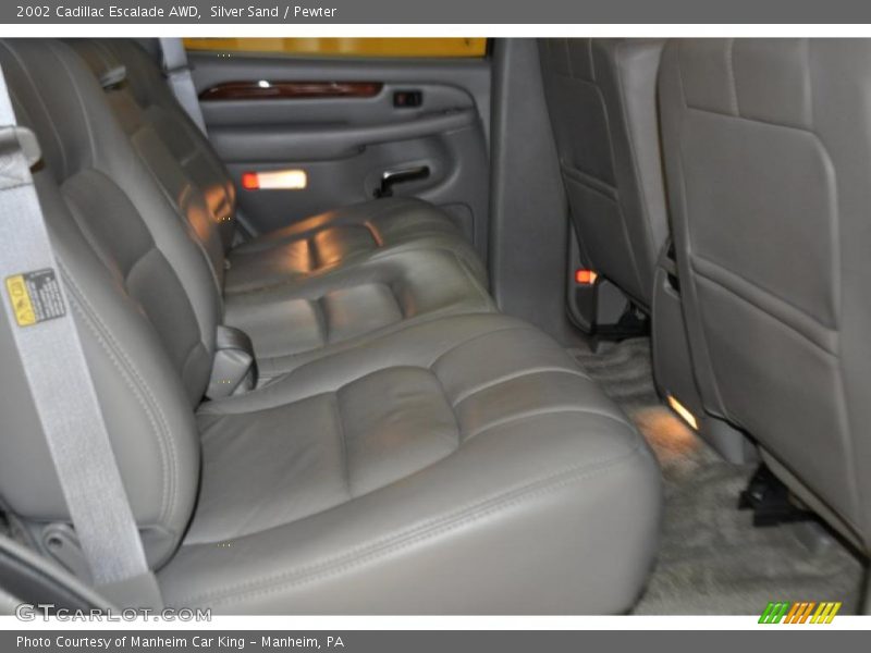 Silver Sand / Pewter 2002 Cadillac Escalade AWD