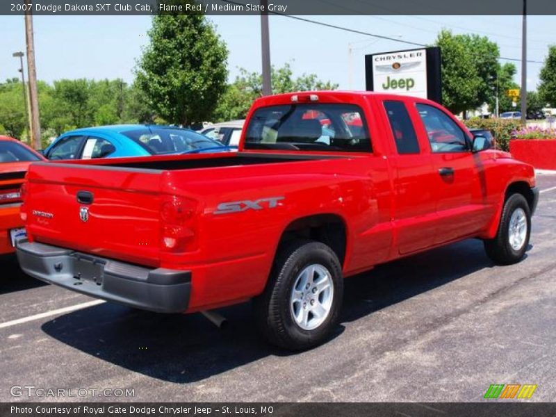 Flame Red / Medium Slate Gray 2007 Dodge Dakota SXT Club Cab