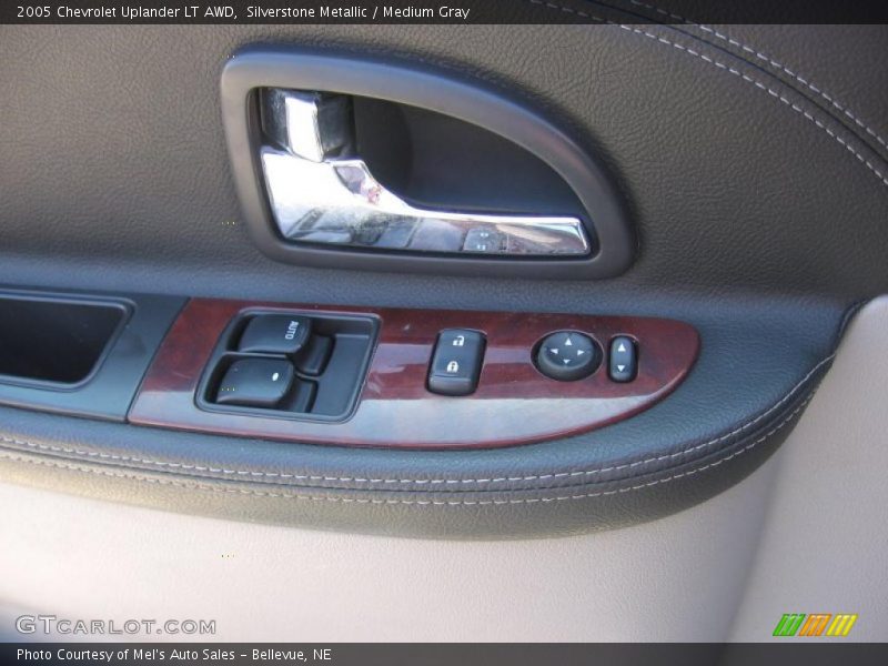 Silverstone Metallic / Medium Gray 2005 Chevrolet Uplander LT AWD