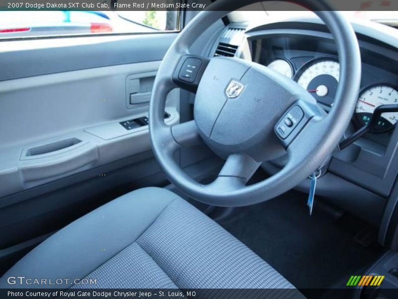 Flame Red / Medium Slate Gray 2007 Dodge Dakota SXT Club Cab