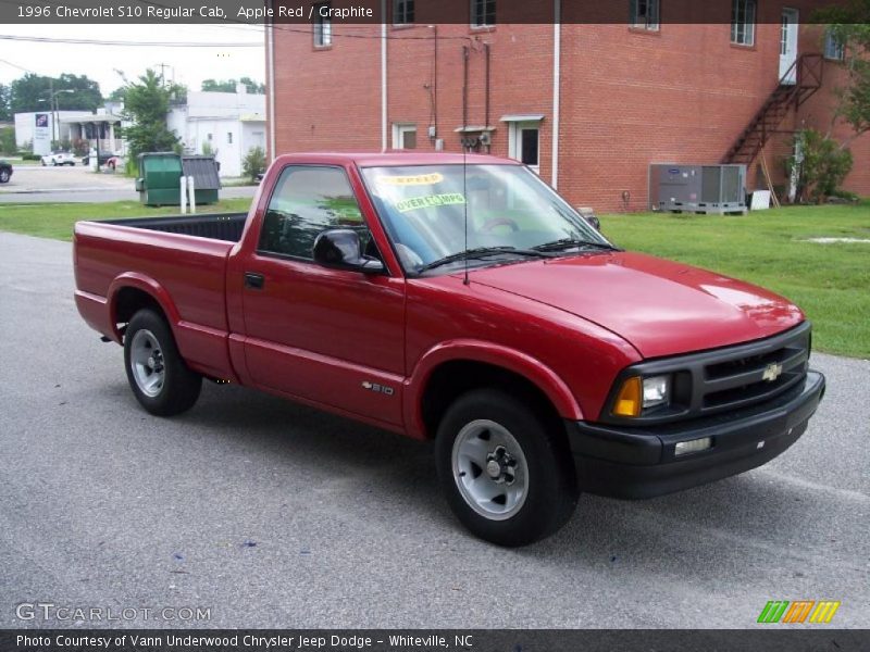 Apple Red / Graphite 1996 Chevrolet S10 Regular Cab