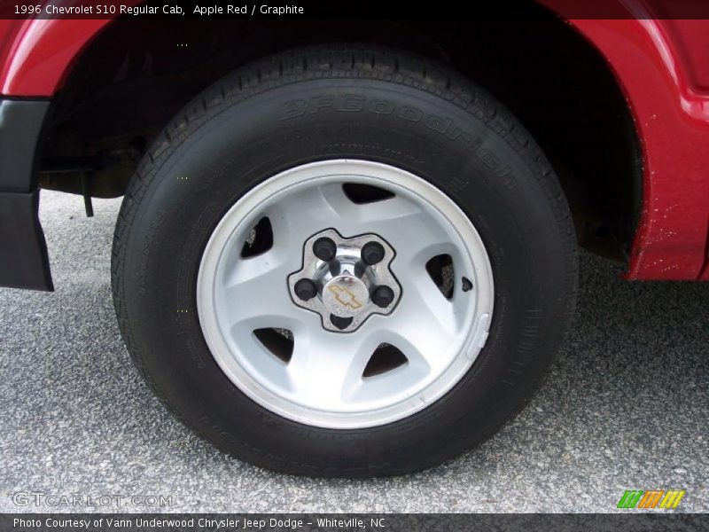 Apple Red / Graphite 1996 Chevrolet S10 Regular Cab