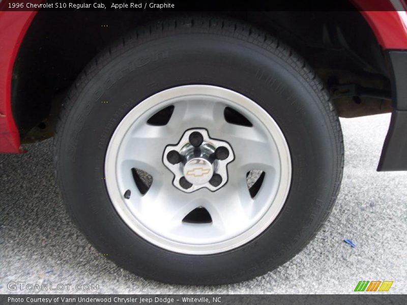 Apple Red / Graphite 1996 Chevrolet S10 Regular Cab