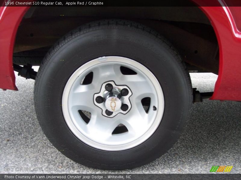 Apple Red / Graphite 1996 Chevrolet S10 Regular Cab