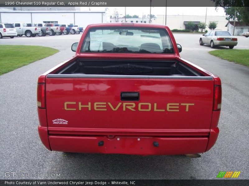 Apple Red / Graphite 1996 Chevrolet S10 Regular Cab