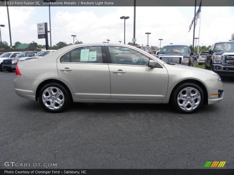 Smokestone Metallic / Medium Light Stone 2010 Ford Fusion SE