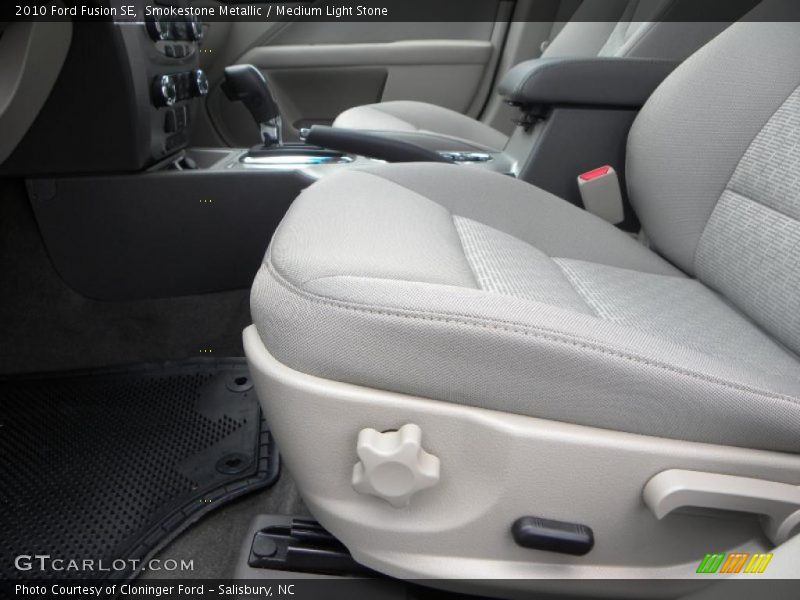 Smokestone Metallic / Medium Light Stone 2010 Ford Fusion SE