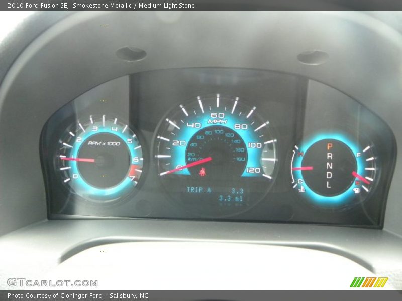 Smokestone Metallic / Medium Light Stone 2010 Ford Fusion SE