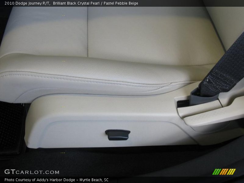 Brilliant Black Crystal Pearl / Pastel Pebble Beige 2010 Dodge Journey R/T
