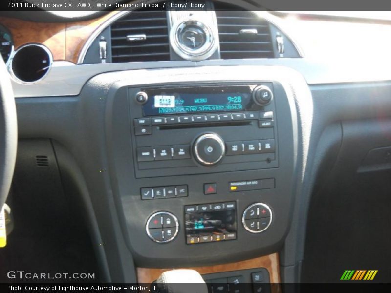 White Diamond Tricoat / Ebony/Ebony 2011 Buick Enclave CXL AWD