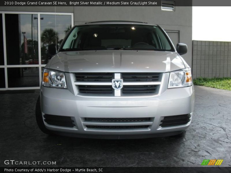 Bright Silver Metallic / Medium Slate Gray/Light Shale 2010 Dodge Grand Caravan SE Hero