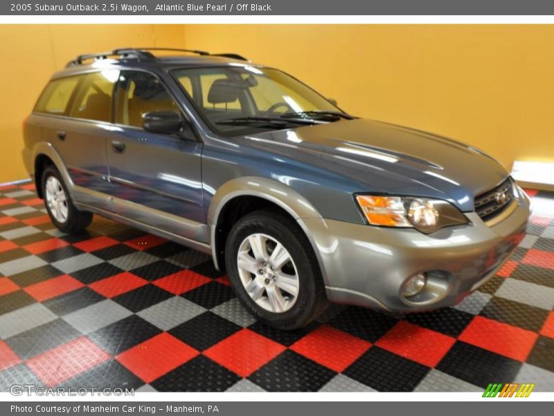 Atlantic Blue Pearl / Off Black 2005 Subaru Outback 2.5i Wagon