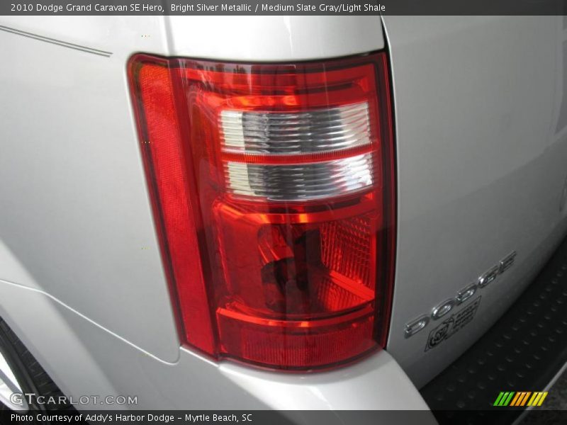 Bright Silver Metallic / Medium Slate Gray/Light Shale 2010 Dodge Grand Caravan SE Hero