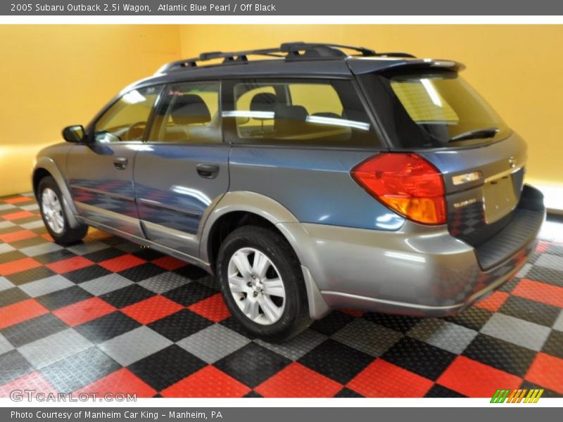 Atlantic Blue Pearl / Off Black 2005 Subaru Outback 2.5i Wagon