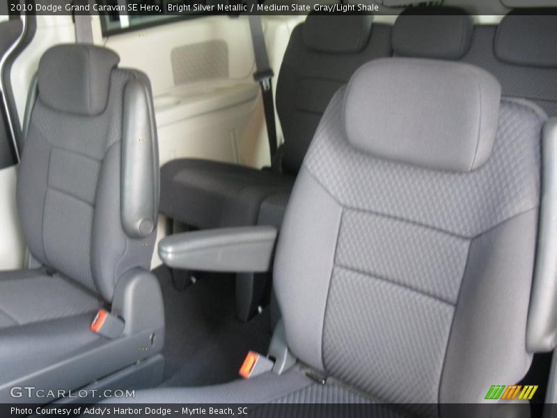 Bright Silver Metallic / Medium Slate Gray/Light Shale 2010 Dodge Grand Caravan SE Hero