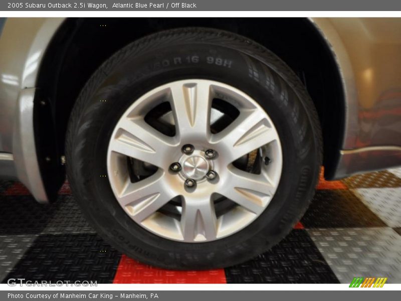 Atlantic Blue Pearl / Off Black 2005 Subaru Outback 2.5i Wagon
