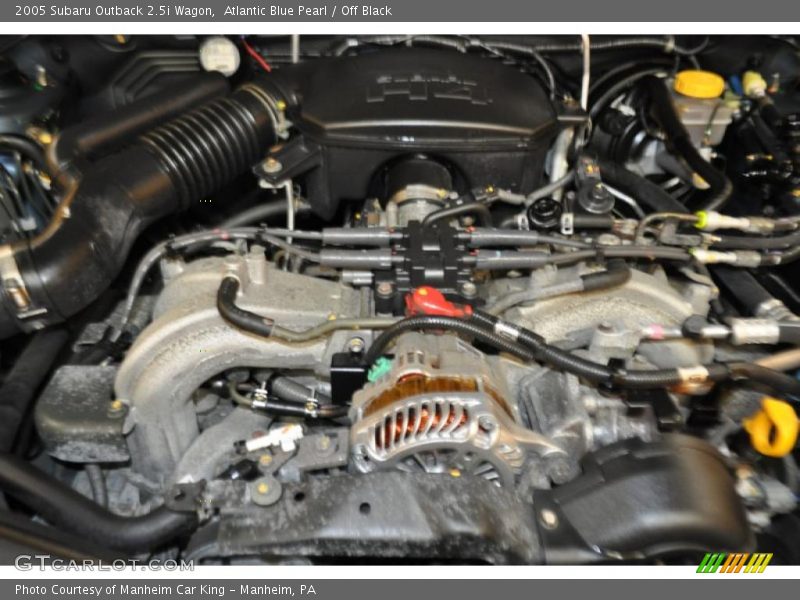 Atlantic Blue Pearl / Off Black 2005 Subaru Outback 2.5i Wagon