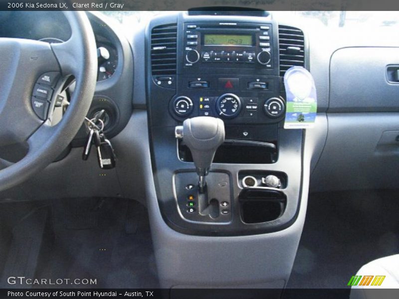 Claret Red / Gray 2006 Kia Sedona LX