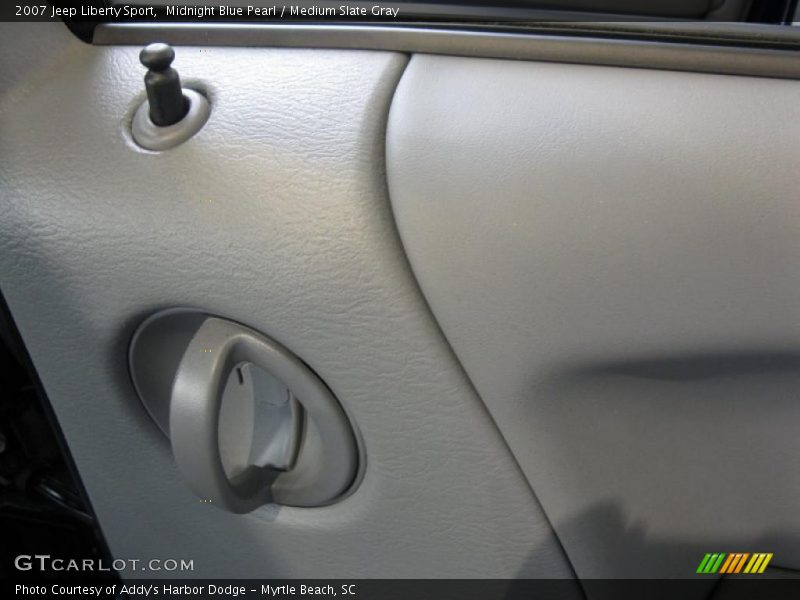Midnight Blue Pearl / Medium Slate Gray 2007 Jeep Liberty Sport