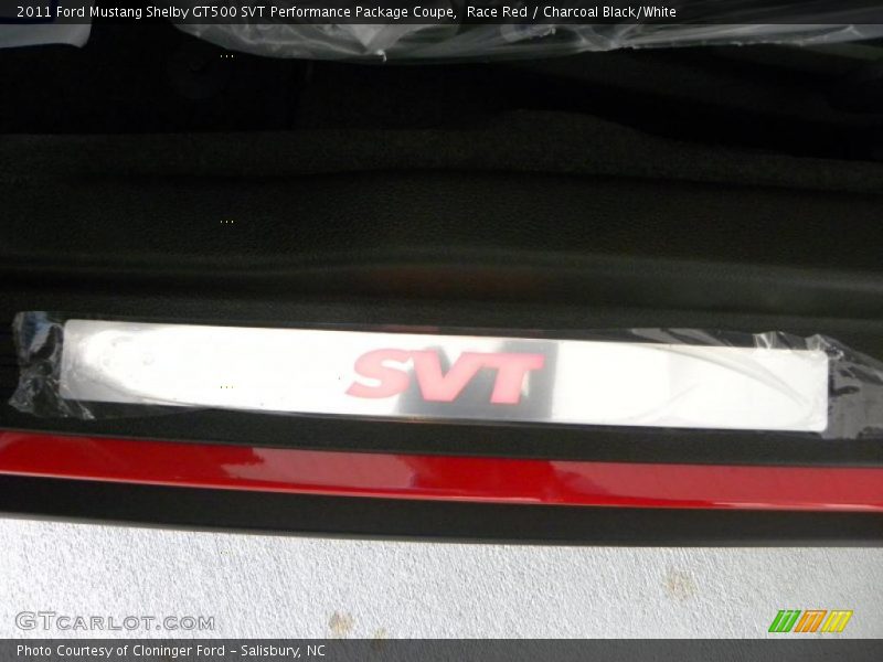 Race Red / Charcoal Black/White 2011 Ford Mustang Shelby GT500 SVT Performance Package Coupe