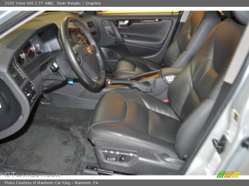 Silver Metallic / Graphite 2005 Volvo S60 2.5T AWD