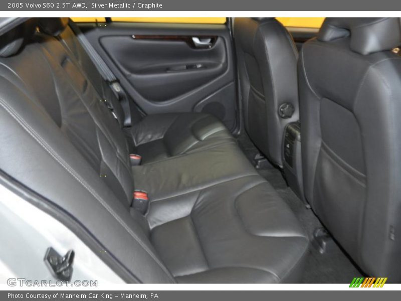 Silver Metallic / Graphite 2005 Volvo S60 2.5T AWD