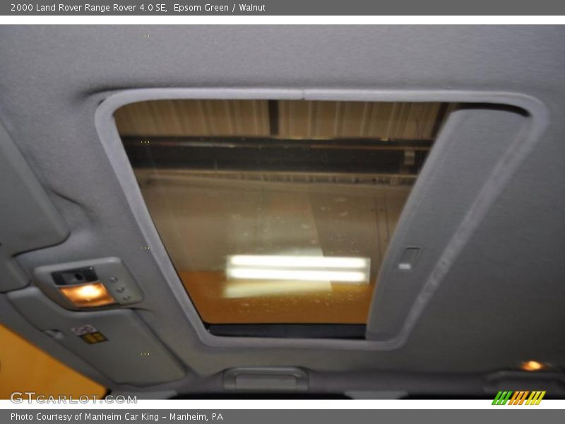 Epsom Green / Walnut 2000 Land Rover Range Rover 4.0 SE