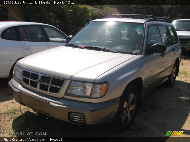 Silverthorn Metallic / Gray 1999 Subaru Forester S