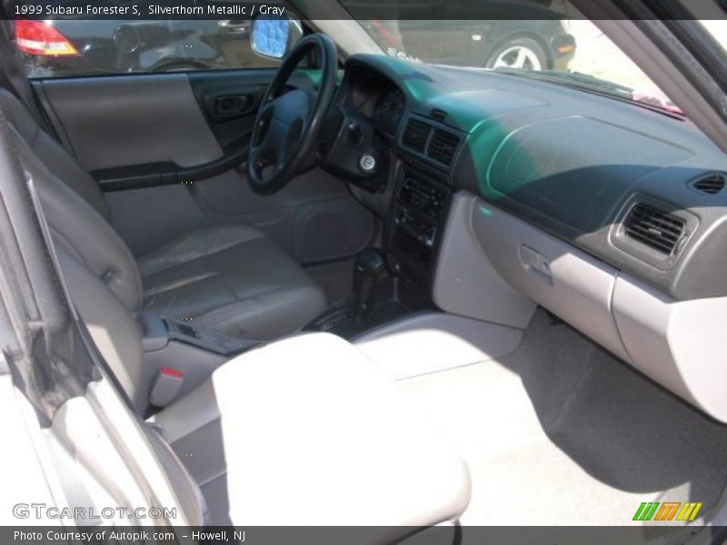 Silverthorn Metallic / Gray 1999 Subaru Forester S