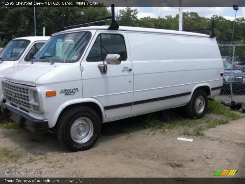 White / Gray 1995 Chevrolet Chevy Van G20 Cargo