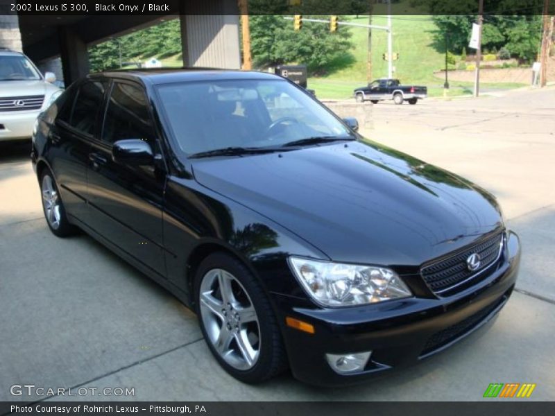 Black Onyx / Black 2002 Lexus IS 300