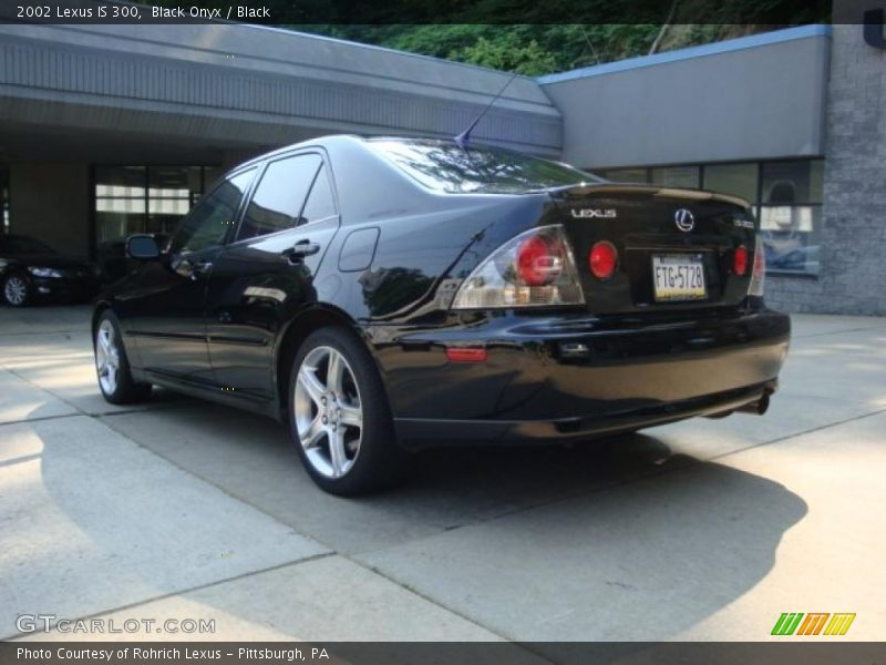 Black Onyx / Black 2002 Lexus IS 300
