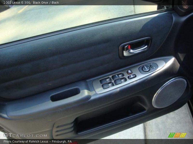 Black Onyx / Black 2002 Lexus IS 300