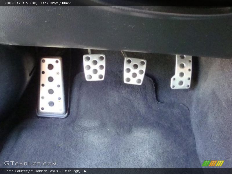 Black Onyx / Black 2002 Lexus IS 300