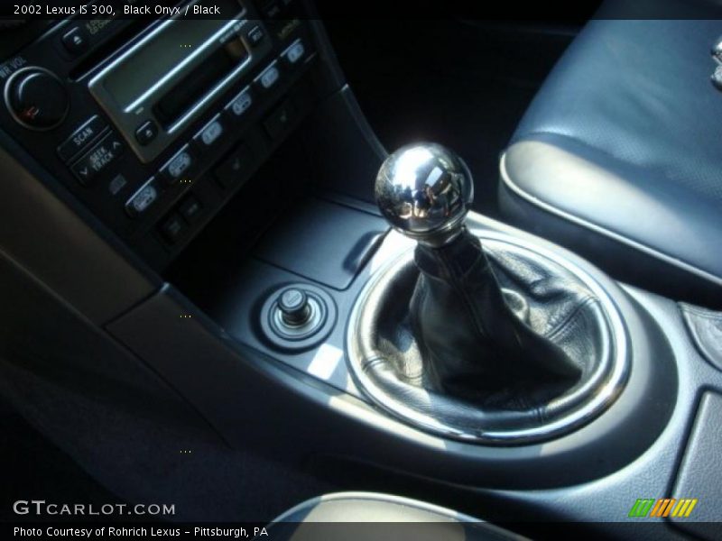 Black Onyx / Black 2002 Lexus IS 300
