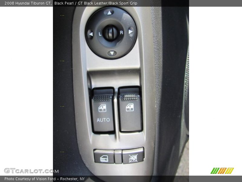 Black Pearl / GT Black Leather/Black Sport Grip 2008 Hyundai Tiburon GT