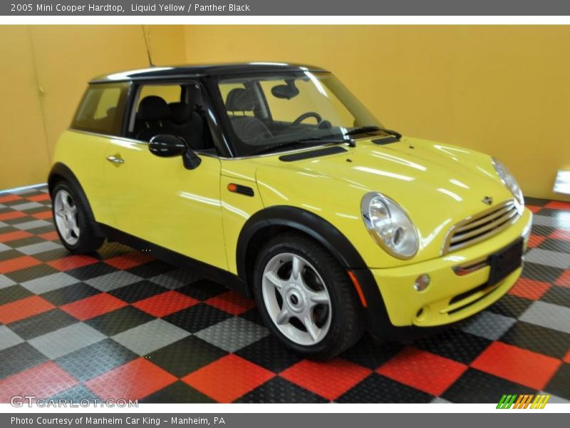 Liquid Yellow / Panther Black 2005 Mini Cooper Hardtop