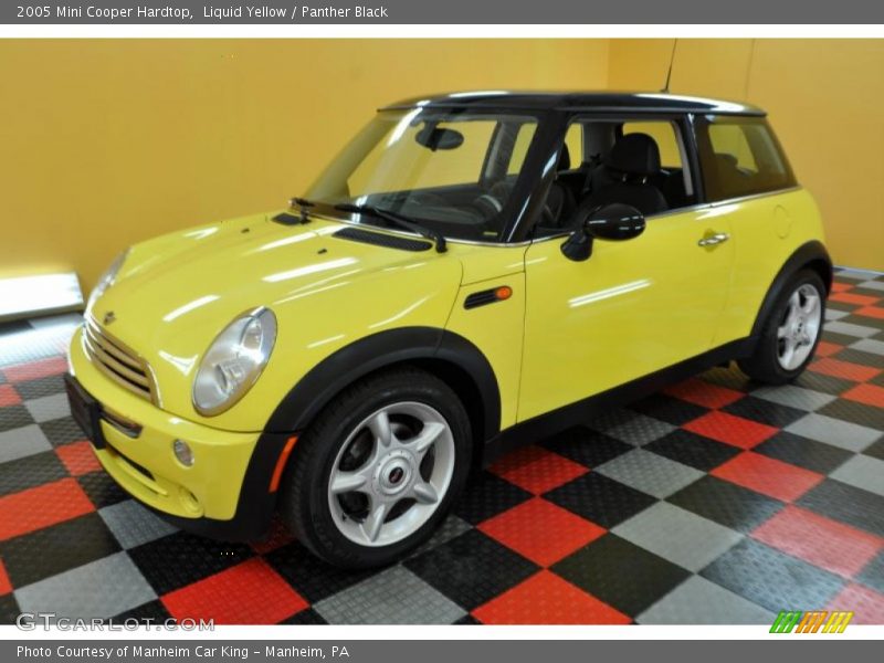 Liquid Yellow / Panther Black 2005 Mini Cooper Hardtop