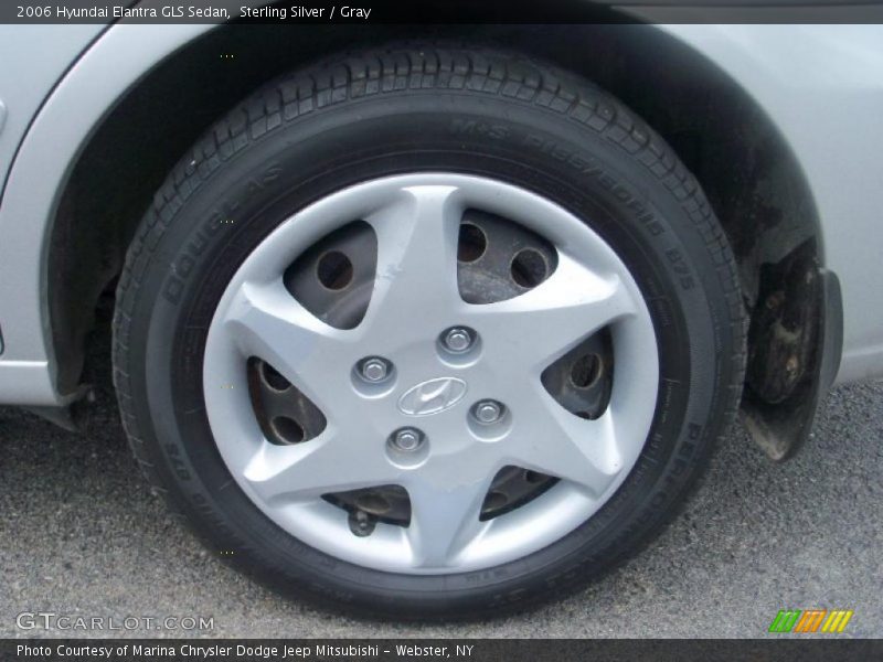 Sterling Silver / Gray 2006 Hyundai Elantra GLS Sedan