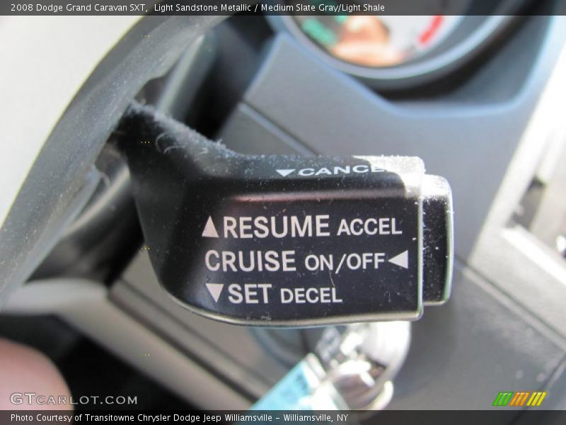 Light Sandstone Metallic / Medium Slate Gray/Light Shale 2008 Dodge Grand Caravan SXT