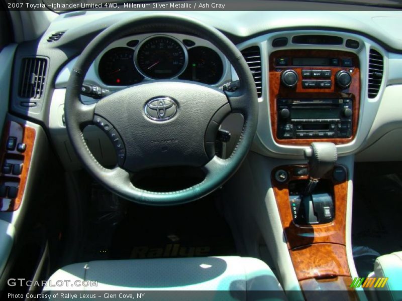 Millenium Silver Metallic / Ash Gray 2007 Toyota Highlander Limited 4WD